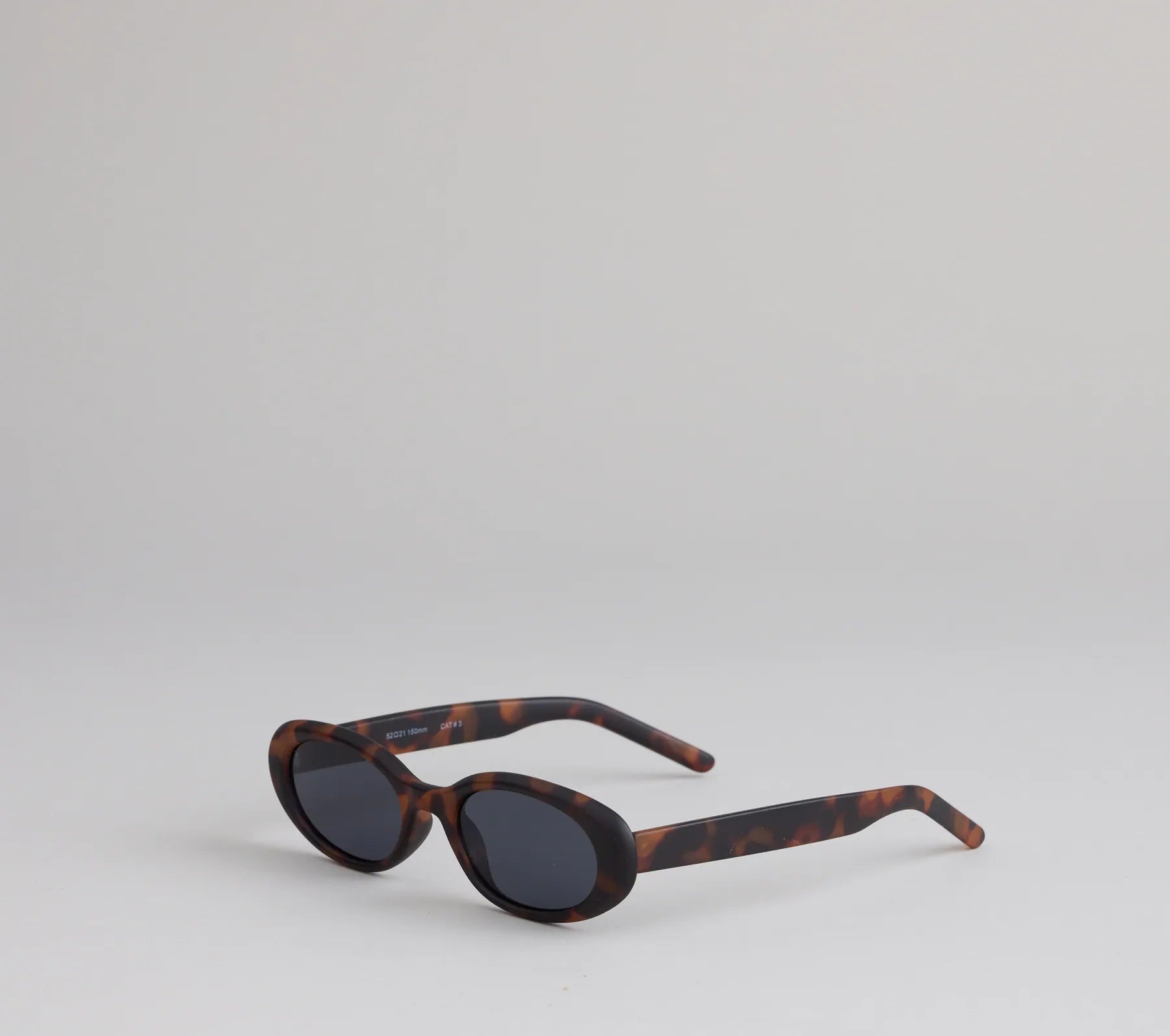 Retro Mood Tortoiseshell Oval Sunglasses