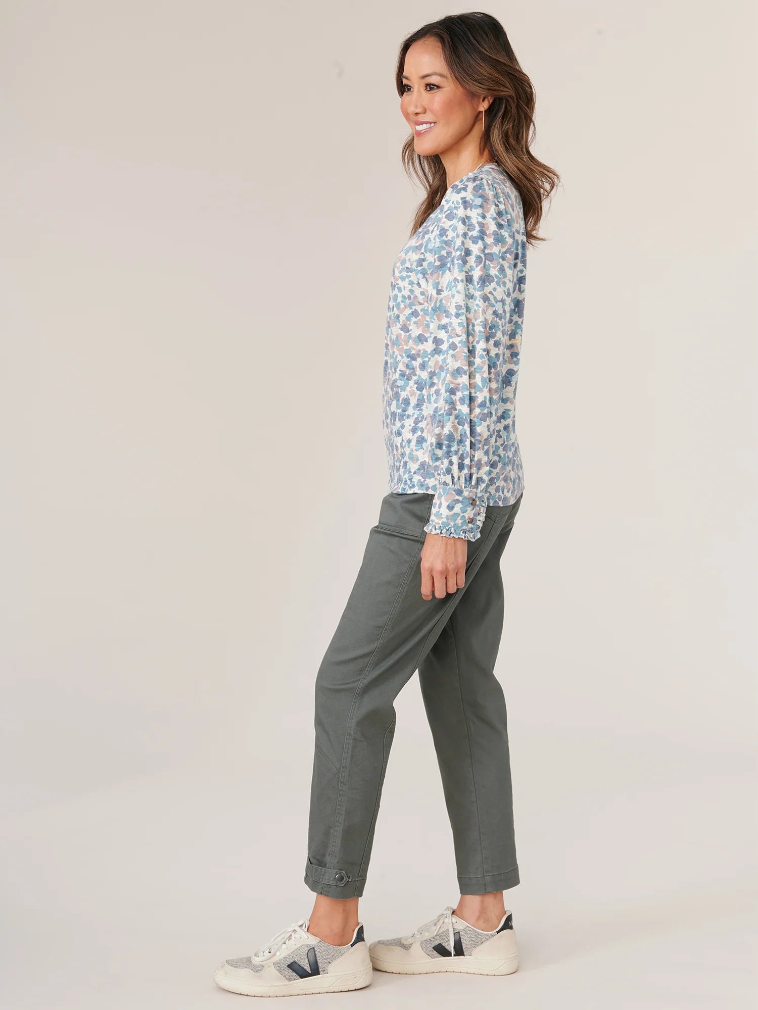 Long Ruffle Button Cuffed Sleeve Wide V-Neck Printed Knit Top