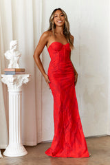 Valentine's Day - Amazing The Crowd Maxi Dress Red