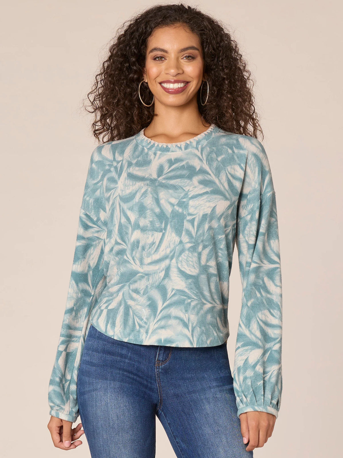 Long Sleeve Embroidered Scoop Neck Printed Hi-Low Knit Top