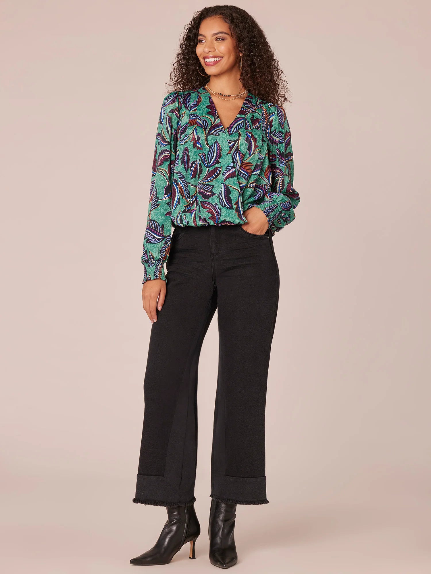 Long Sleeve Overlap Front V-Neck Printed Petite Woven Top