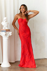 Valentine's Day - Amazing The Crowd Maxi Dress Red