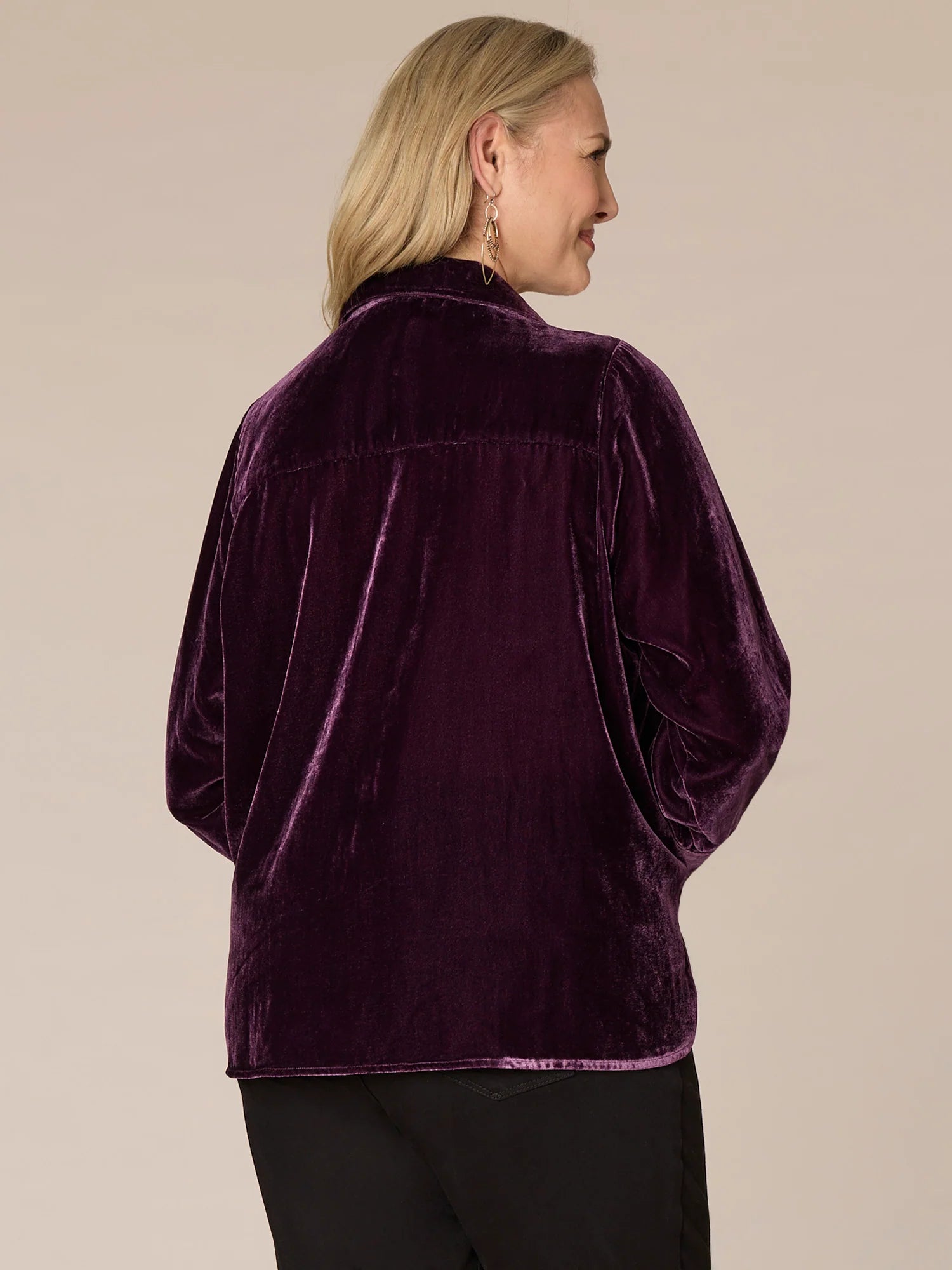 Long Sleeve Button Down Velvet Plus Size Woven Shirt with French Cuffs