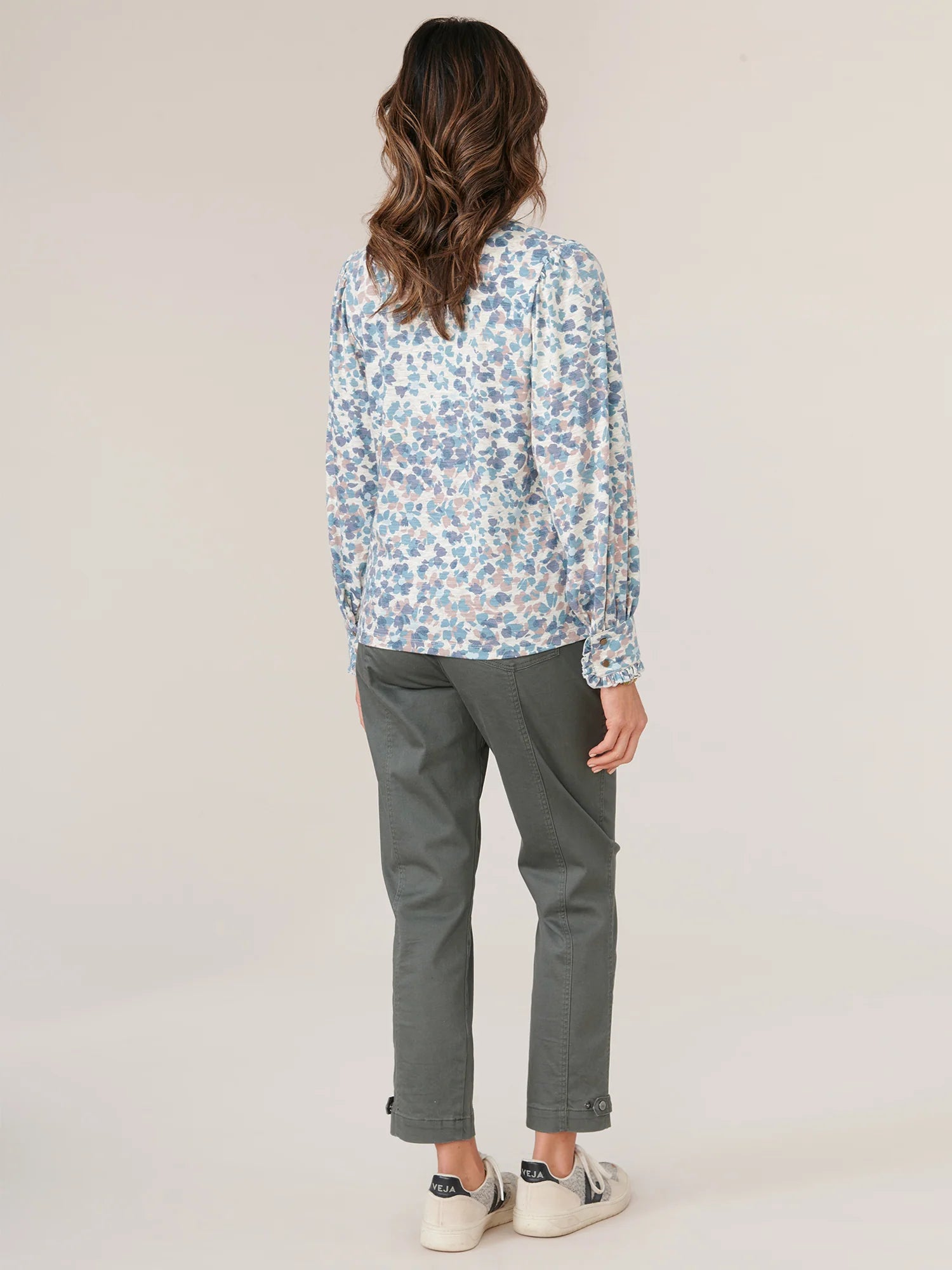 Long Ruffle Button Cuffed Sleeve Wide V-Neck Printed Knit Top
