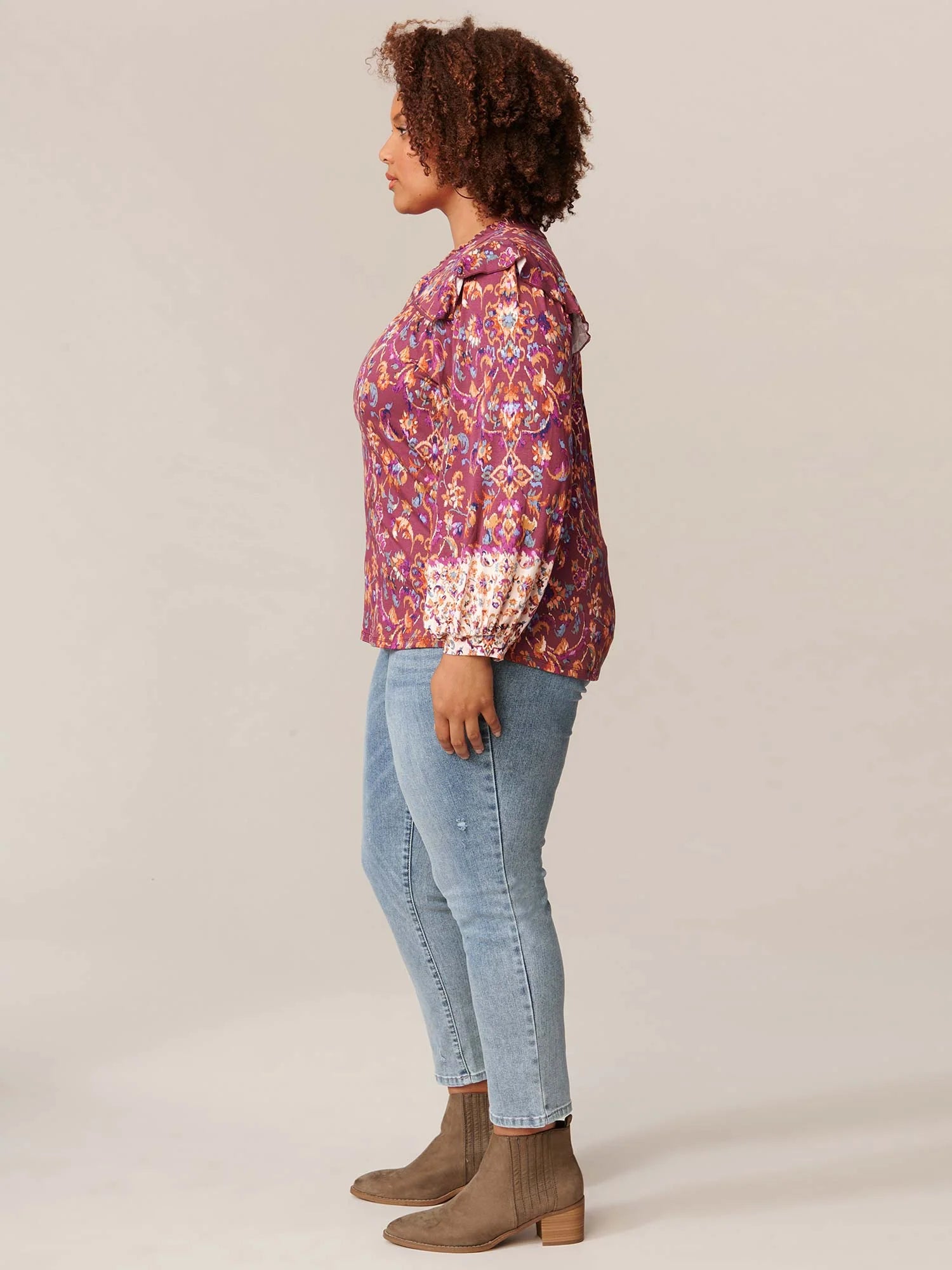 Long Sleeve Ruffle Collar Abstract Placement Print Plus Knit Top