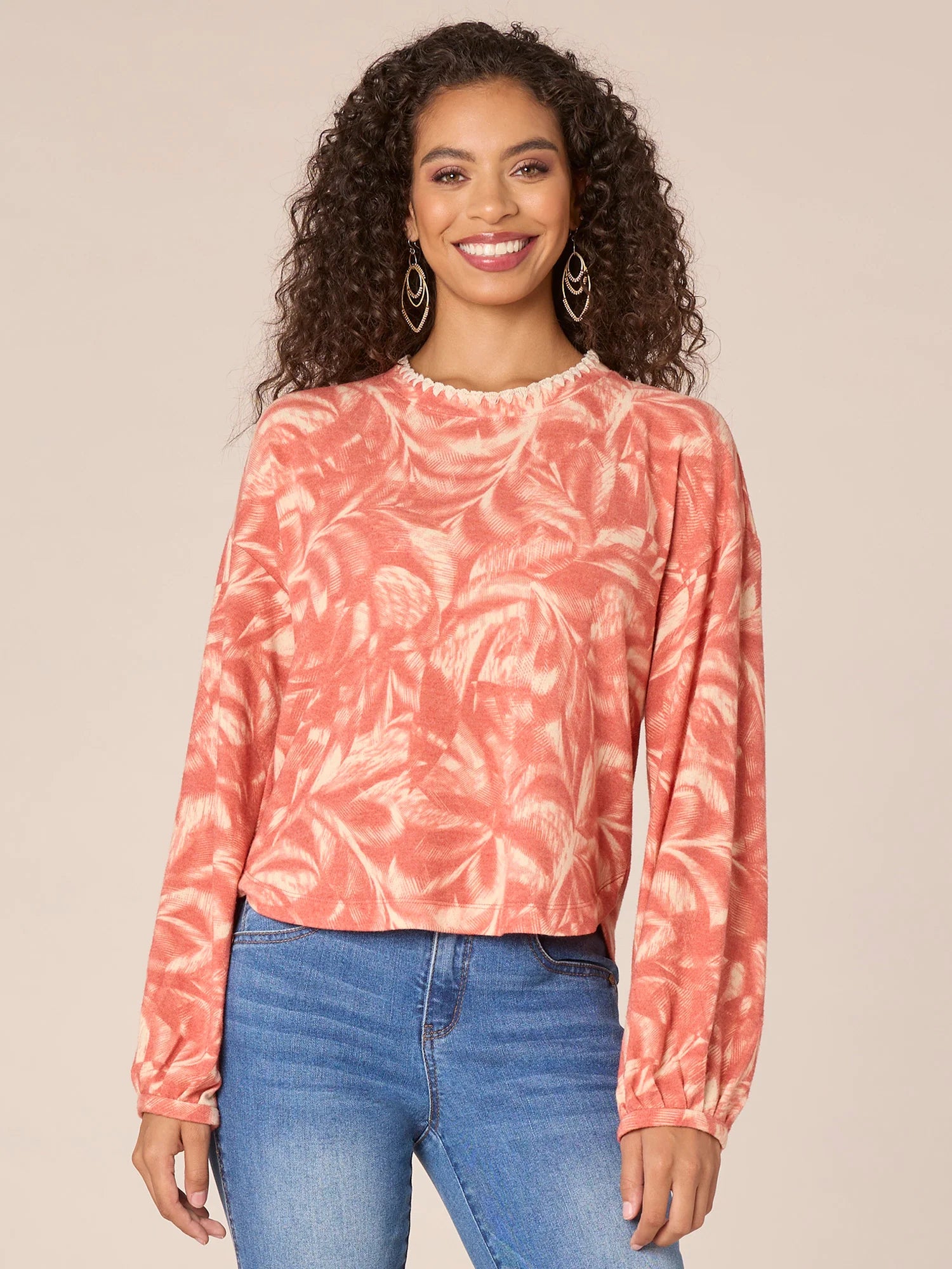 Long Sleeve Embroidered Scoop Neck Printed Hi-Low Knit Top